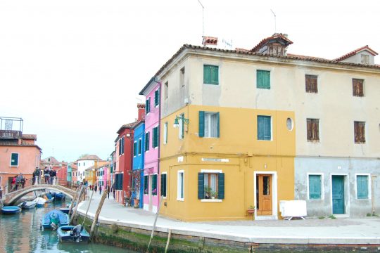 places i plan to visit in Italy- Burano, Italy