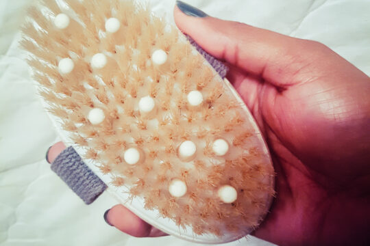 wellnesss tools and products I swear by - dry body brush majeang.com